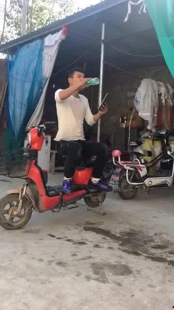 近期国产车爆火了视频,近期爆火视频背后的辉煌时刻